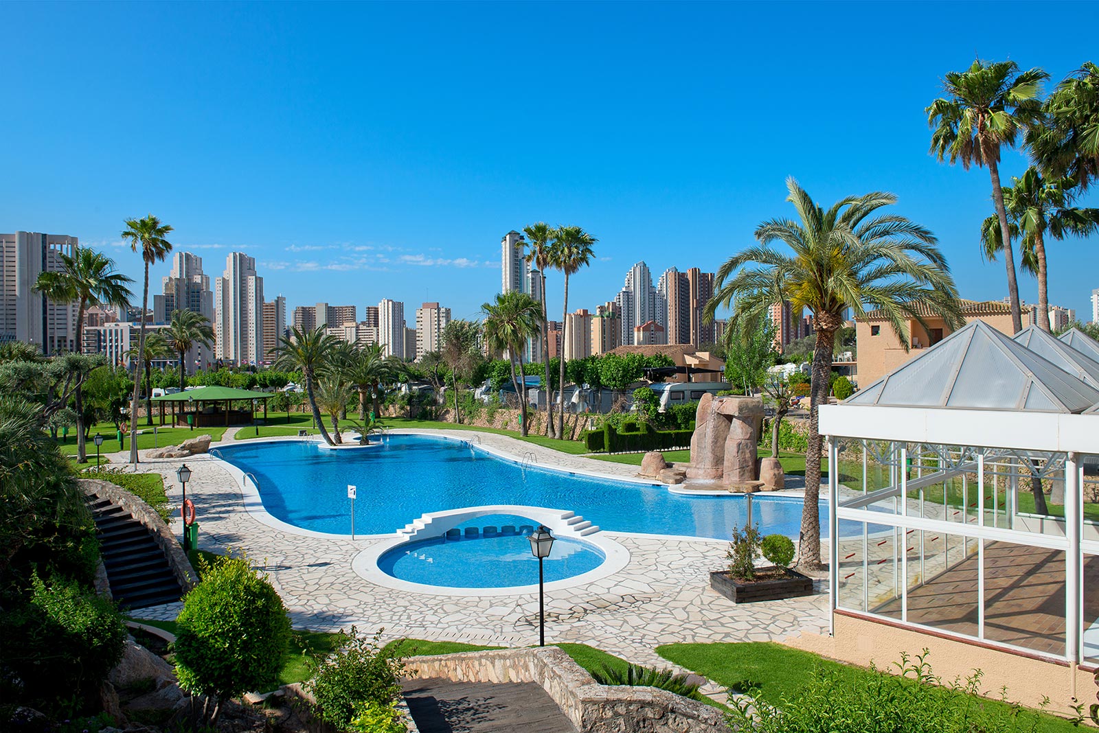 Camping Villasol en Benidorm (Costa Blanca) cerca de la playa, piscina Camping Villasol en Benidorm (Costa Blanca) cerca de la playa, piscina